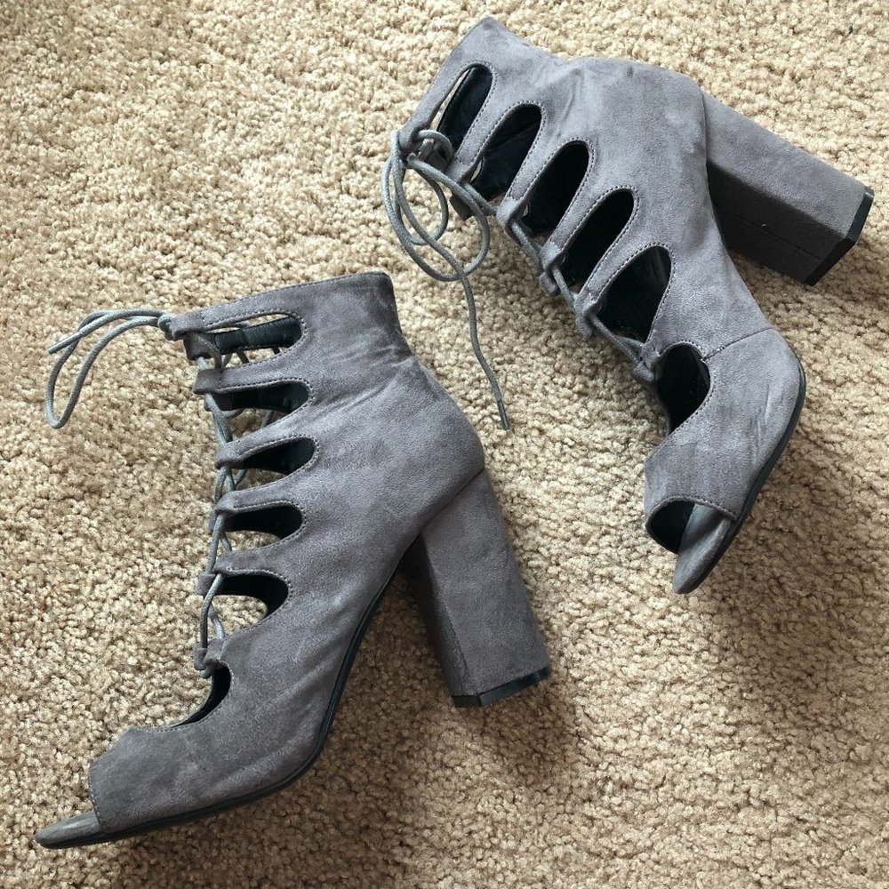 Faux Suede Lace Up Block Heel Sandal - SIze 8